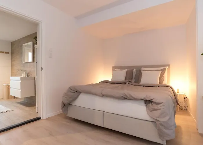 Loet شقة سْخاخن